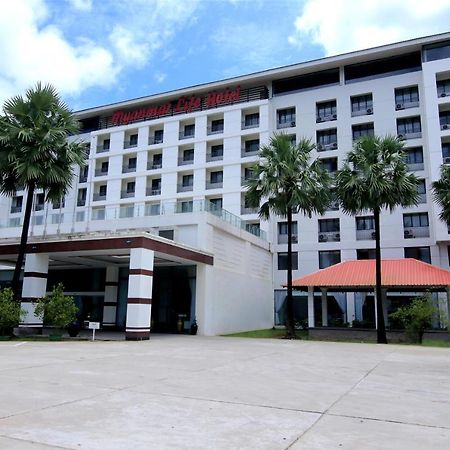 Akore Myanmar Life Hotel Rangum Exterior foto