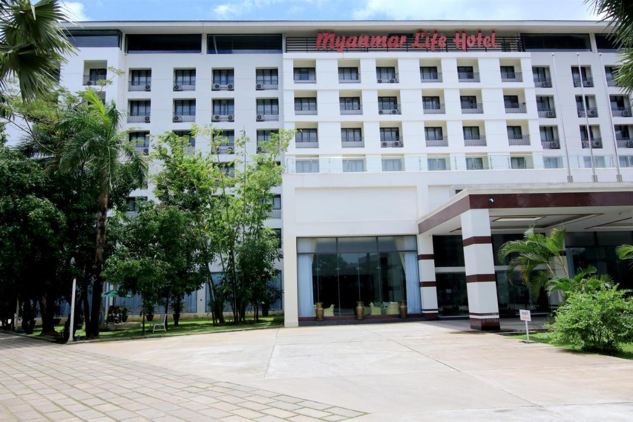 Akore Myanmar Life Hotel Rangum Exterior foto