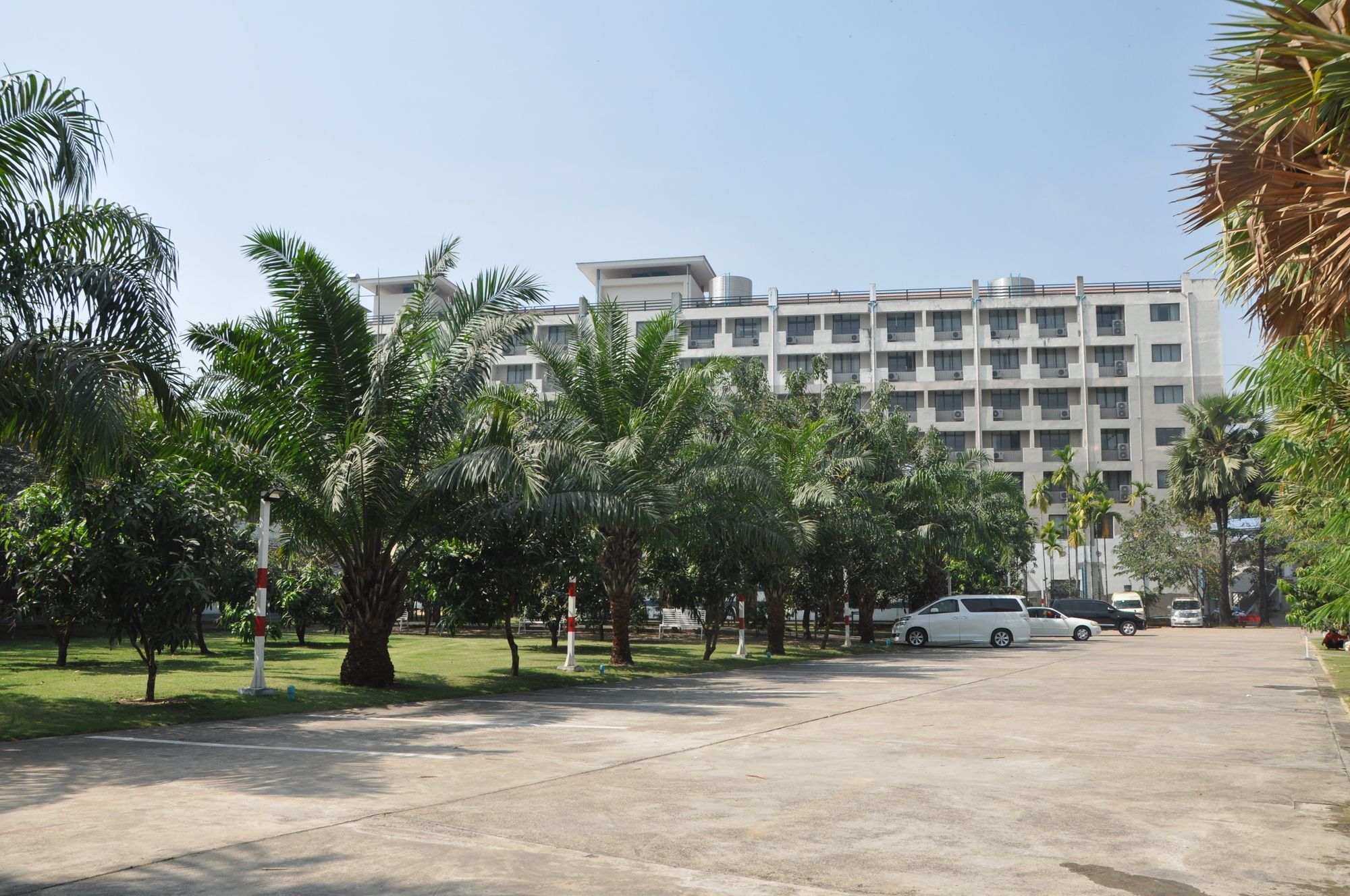 Akore Myanmar Life Hotel Rangum Exterior foto